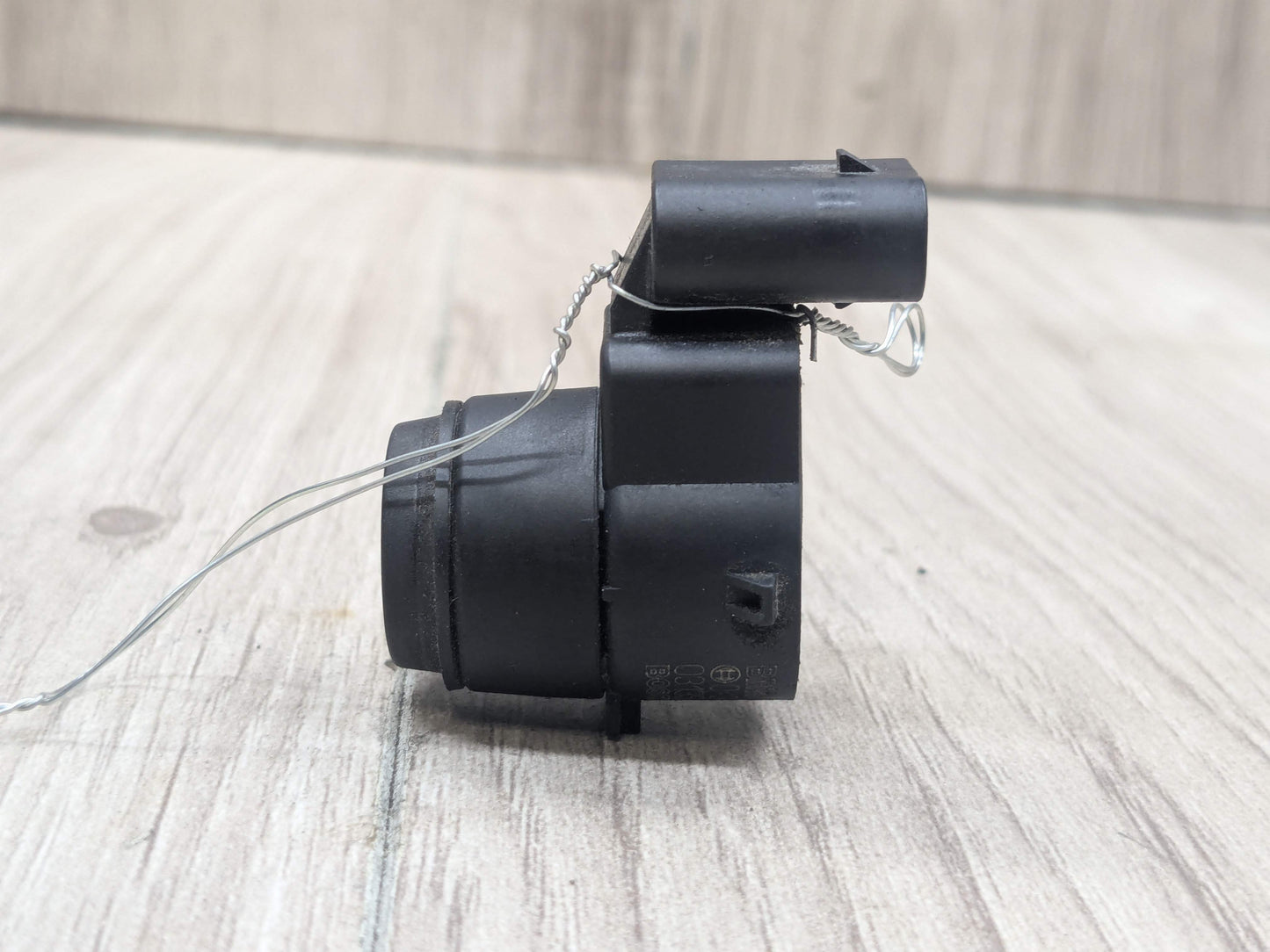 OEM BMW E82 E84 E88 E89 E90 E92 E93 328 335 M3 Bumper Parking PDC Sensor Black