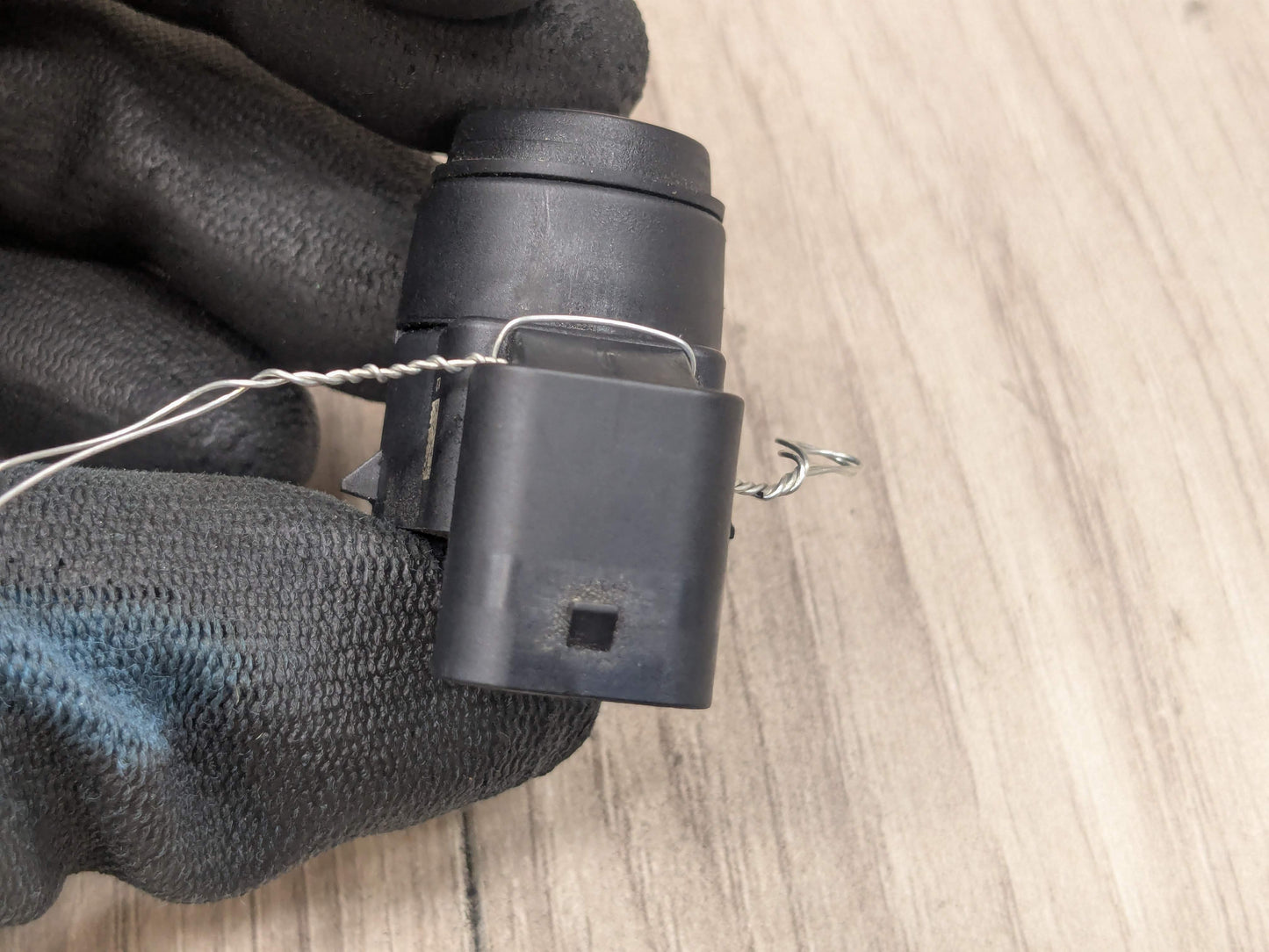 OEM BMW E82 E84 E88 E89 E90 E92 E93 328 335 M3 Bumper Parking PDC Sensor Black