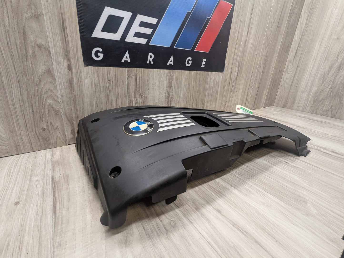 OEM BMW E88 E90 E92 E93 Engine Cover N54 Head Cylinder Ignition Coil Covering