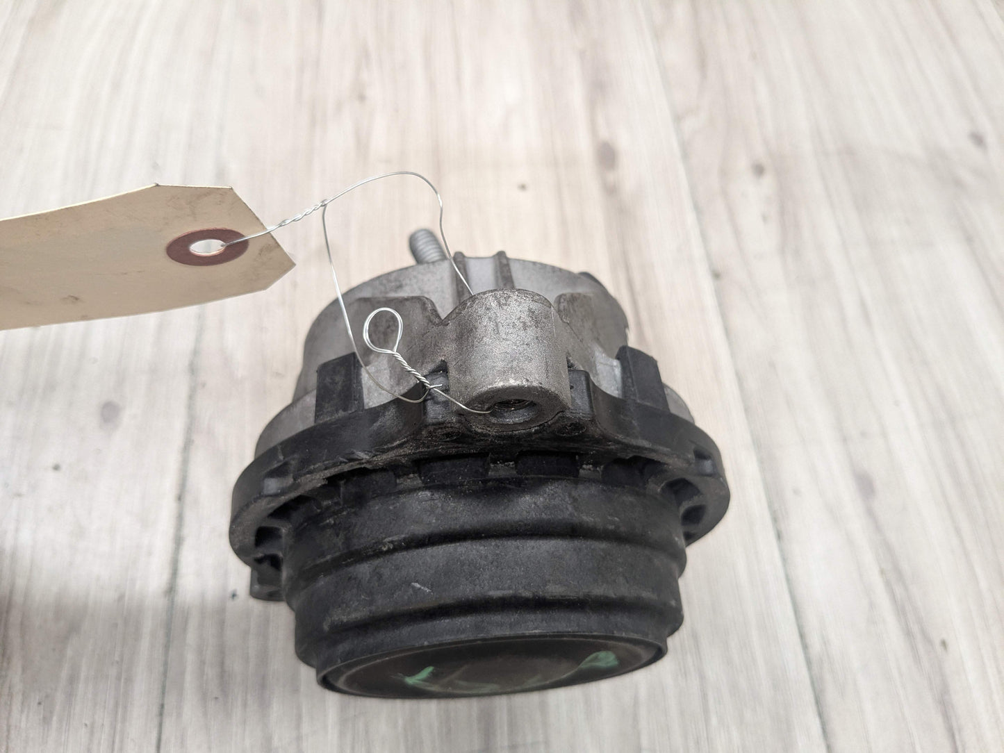 OEM BMW F22 F30 F32 F36 335 340 435 440 Engine N55 B58 Left Driver Motor Mount