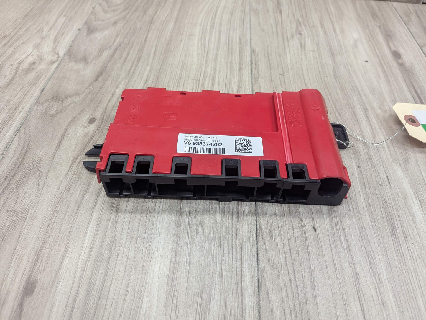 OEM BMW G11 G12 G14 G15 G16 G30 B+ Junction Terminal Power Relay Fuse Box