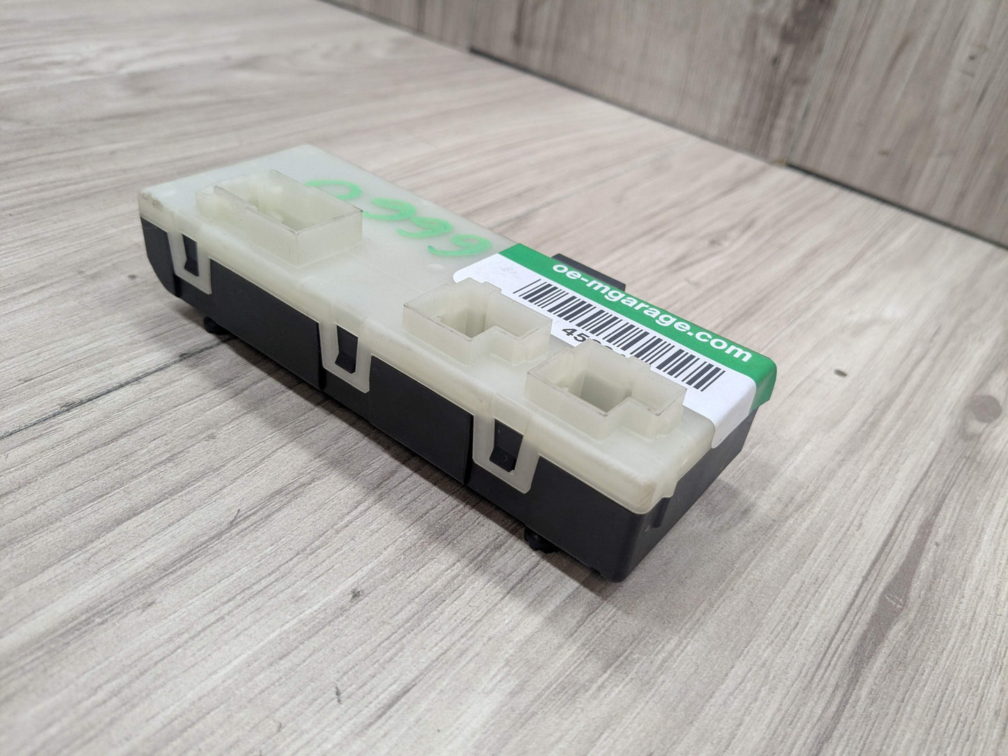 PRE-LCI OEM BMW F90 G01 G12* G20 G30 X3 M5 Trunk Tailgate Decklid Control Module