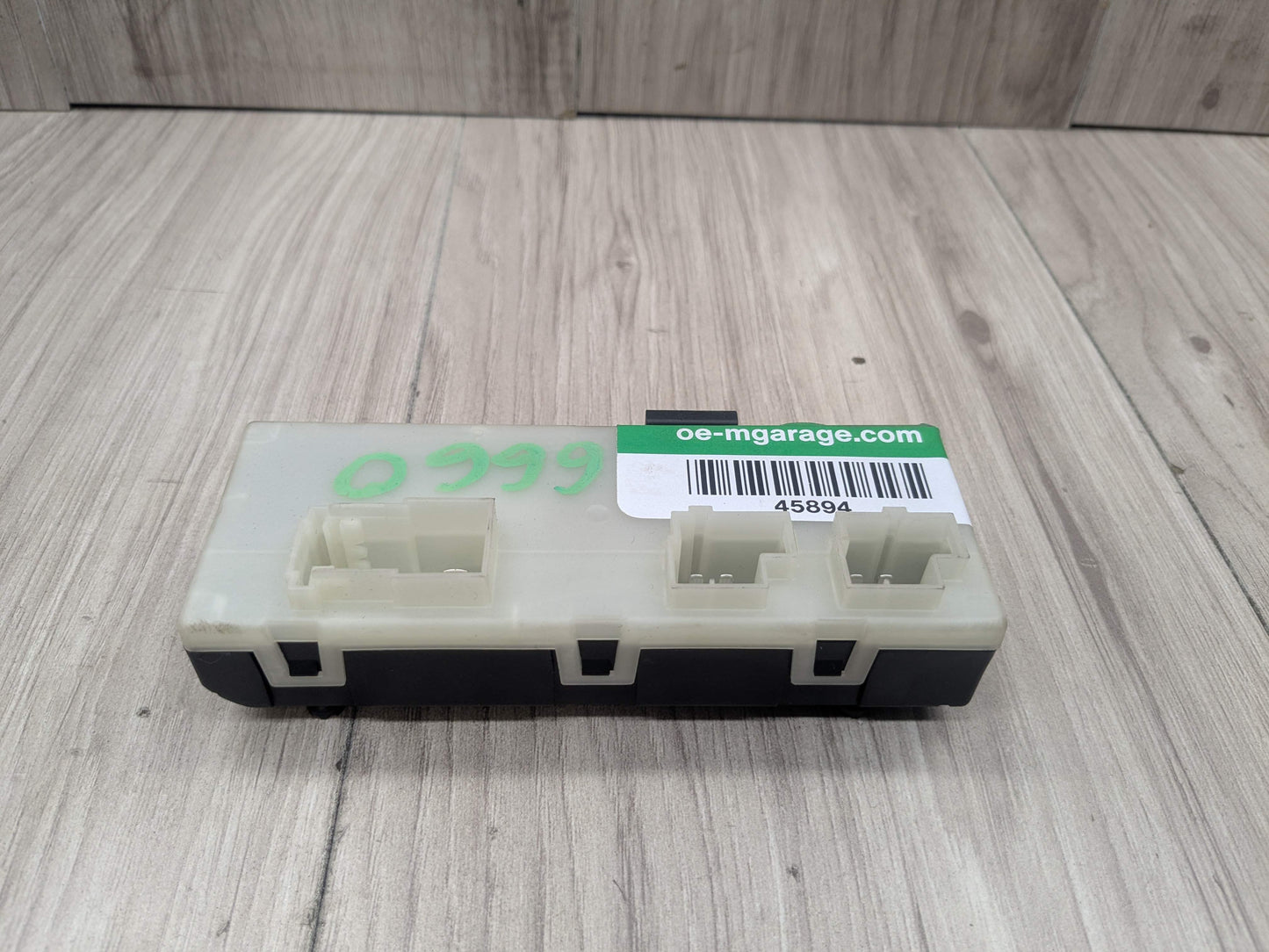 PRE-LCI OEM BMW F90 G01 G12* G20 G30 X3 M5 Trunk Tailgate Decklid Control Module