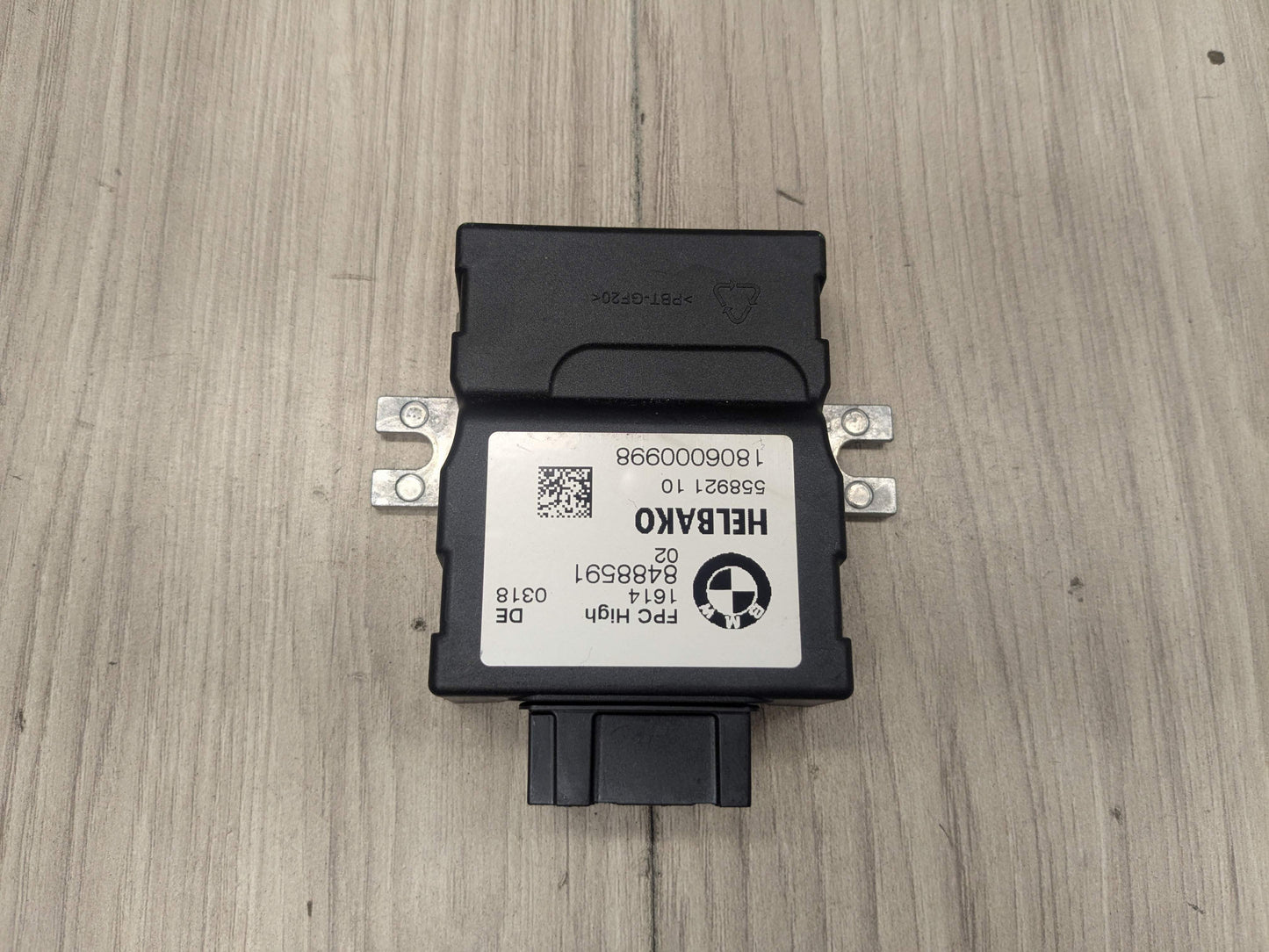 PRE-LCI OEM BMW G01 G12 G30 530 540 M550 740 750 X3 Fuel Pump Control Module
