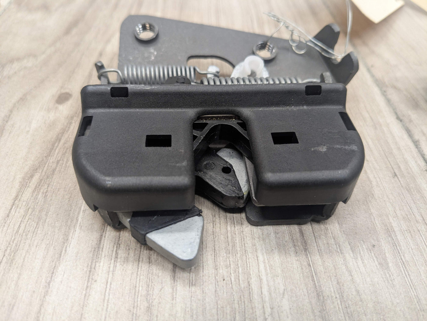 OEM BMW E60 E90 F10 F30 F44 F80 G20 G30 Rear Folding Seat Lock Latch Release SET