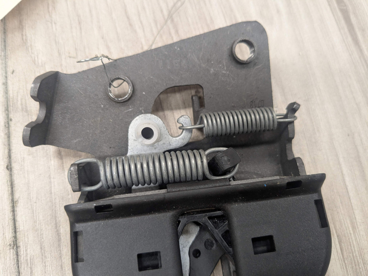 OEM BMW E60 E90 F10 F30 F44 F80 G20 G30 Rear Folding Seat Lock Latch Release SET