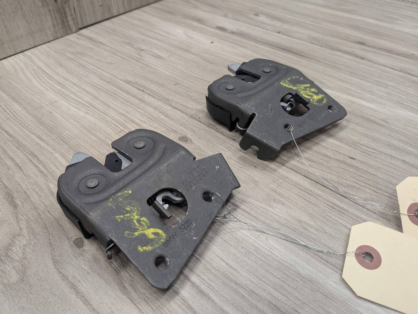 OEM BMW E60 E90 F10 F30 F44 F80 G20 G30 Rear Folding Seat Lock Latch Release SET