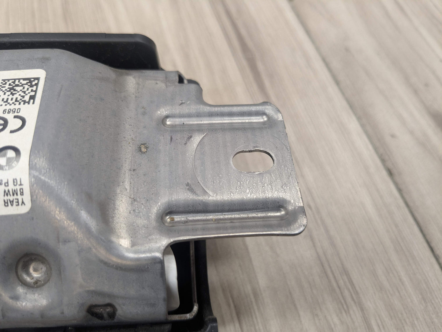 OEM BMW F90 G11 G12 G30 530 540 M550 M5 Front Left Driver Knee Lower Dash Airbag