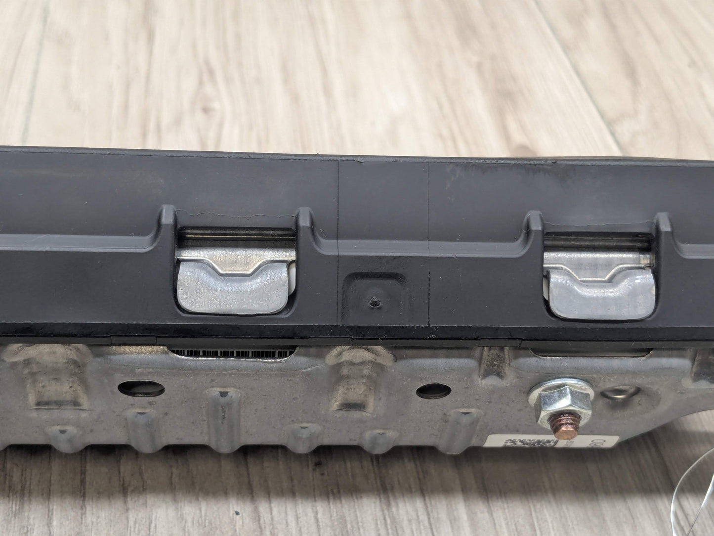 OEM BMW F90 G11 G12 G30 530 540 M550 M5 Front Left Driver Knee Lower Dash Airbag