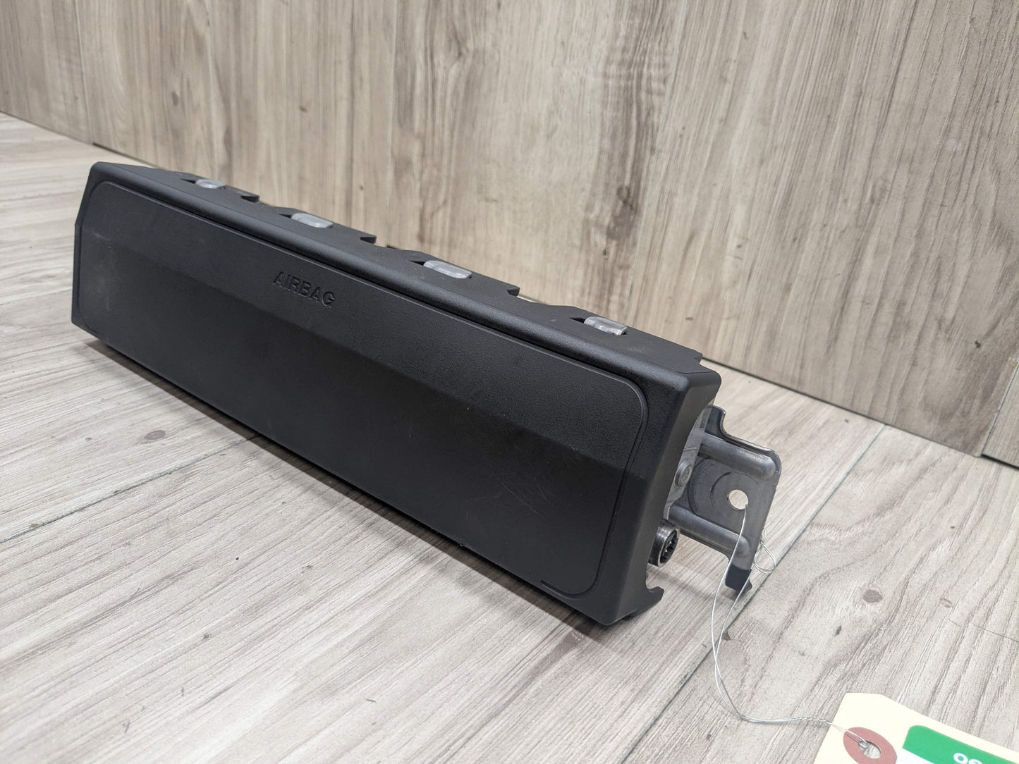 OEM BMW F90 G11 G12 G30 530 540 M550 M5 Front Left Driver Knee Lower Dash Airbag