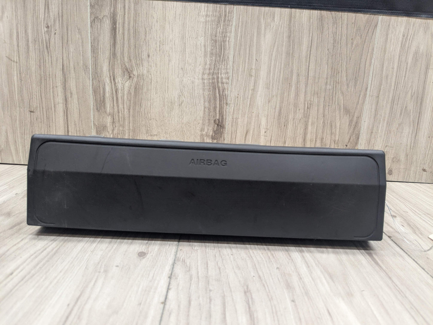 OEM BMW F90 G11 G12 G30 530 540 M550 M5 Front Left Driver Knee Lower Dash Airbag