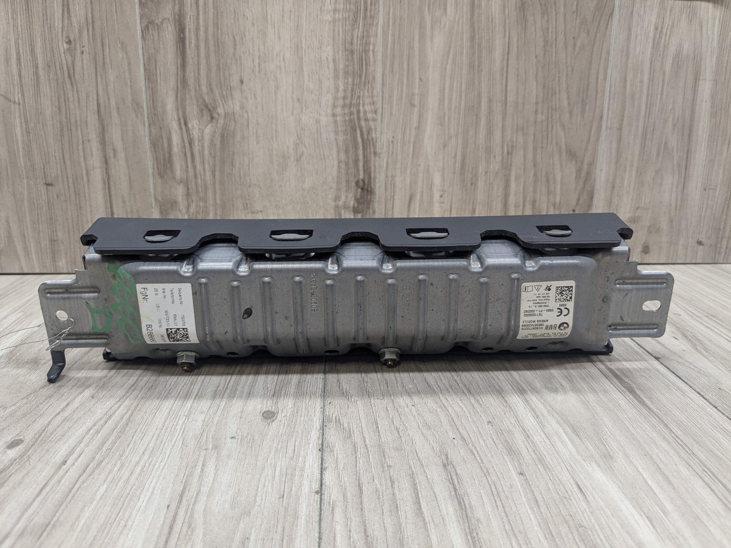 OEM BMW F90 G11 G12 G30 530 540 M550 M5 Front Left Driver Knee Lower Dash Airbag