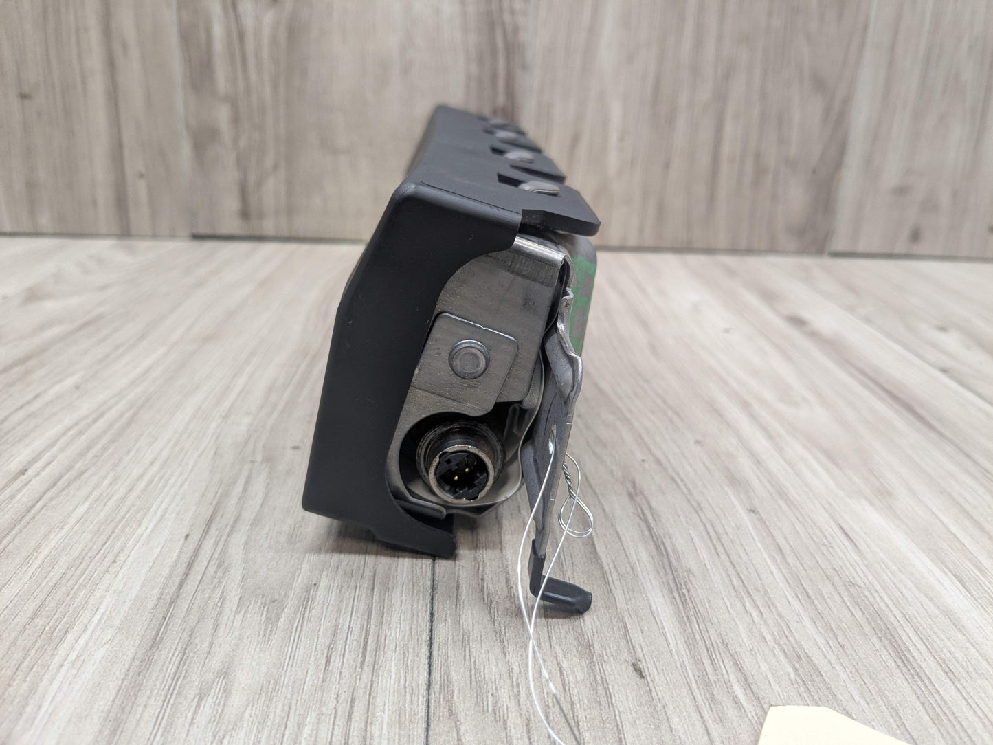 OEM BMW F90 G11 G12 G30 530 540 M550 M5 Front Left Driver Knee Lower Dash Airbag