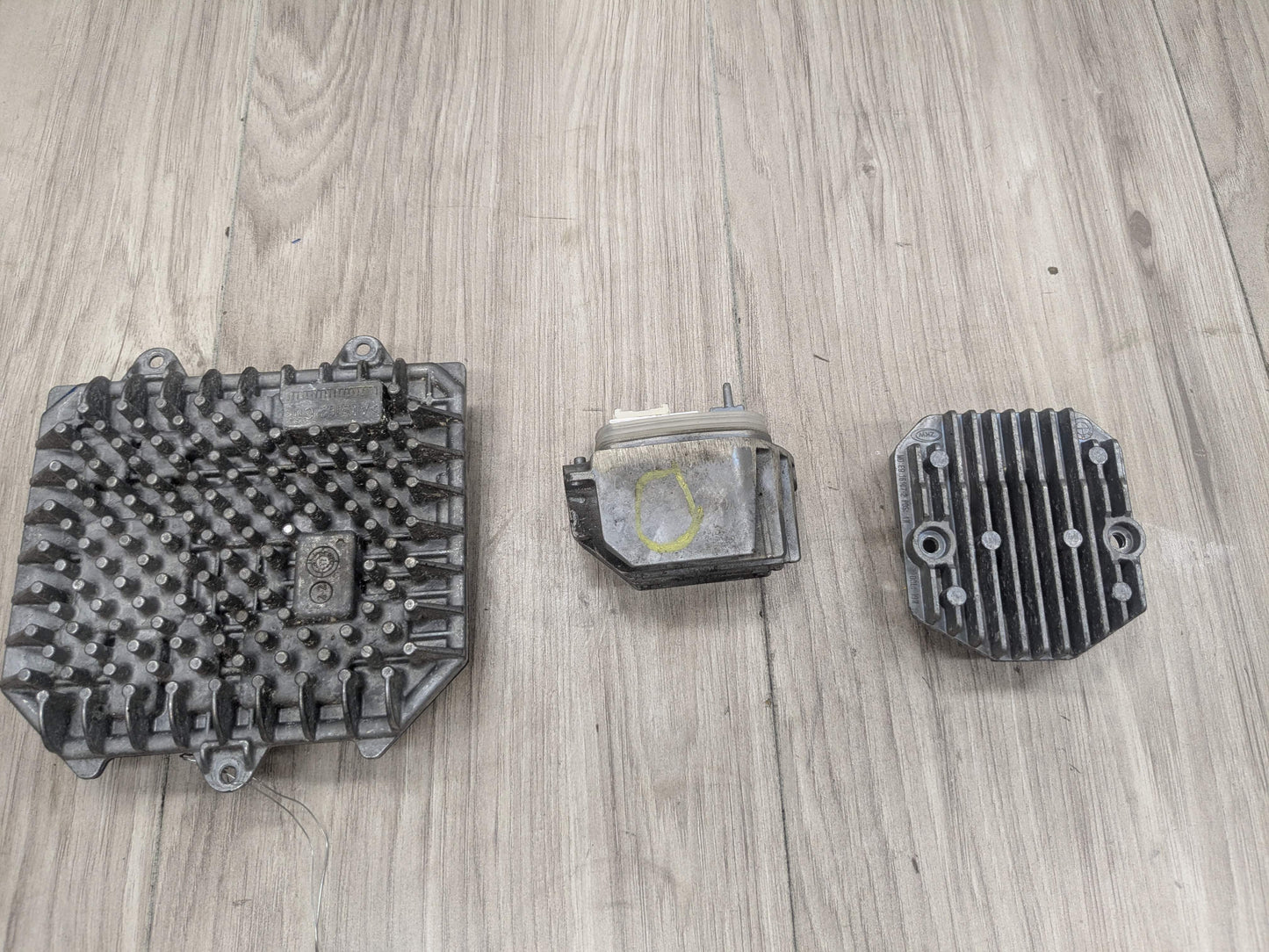 17-20 OEM BMW F90 G30 M550 M5 Left Driver Adaptive Headlight Ballast Module SET