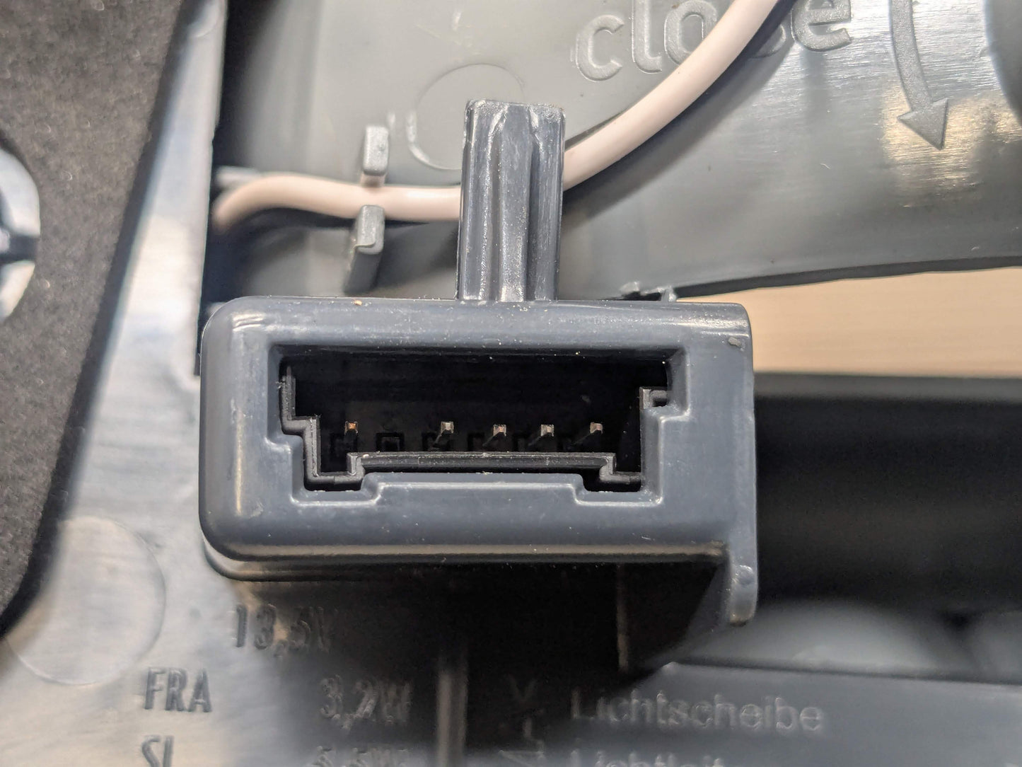 17-20 OEM BMW F90 G30 530 540 M550 M5 Rear Left Driver Inner Trunk Tail Light