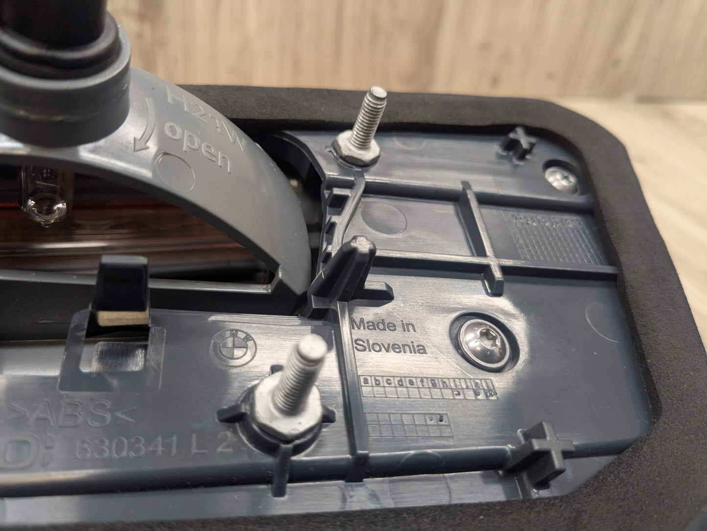 17-20 OEM BMW F90 G30 530 540 M550 M5 Rear Left Driver Inner Trunk Tail Light