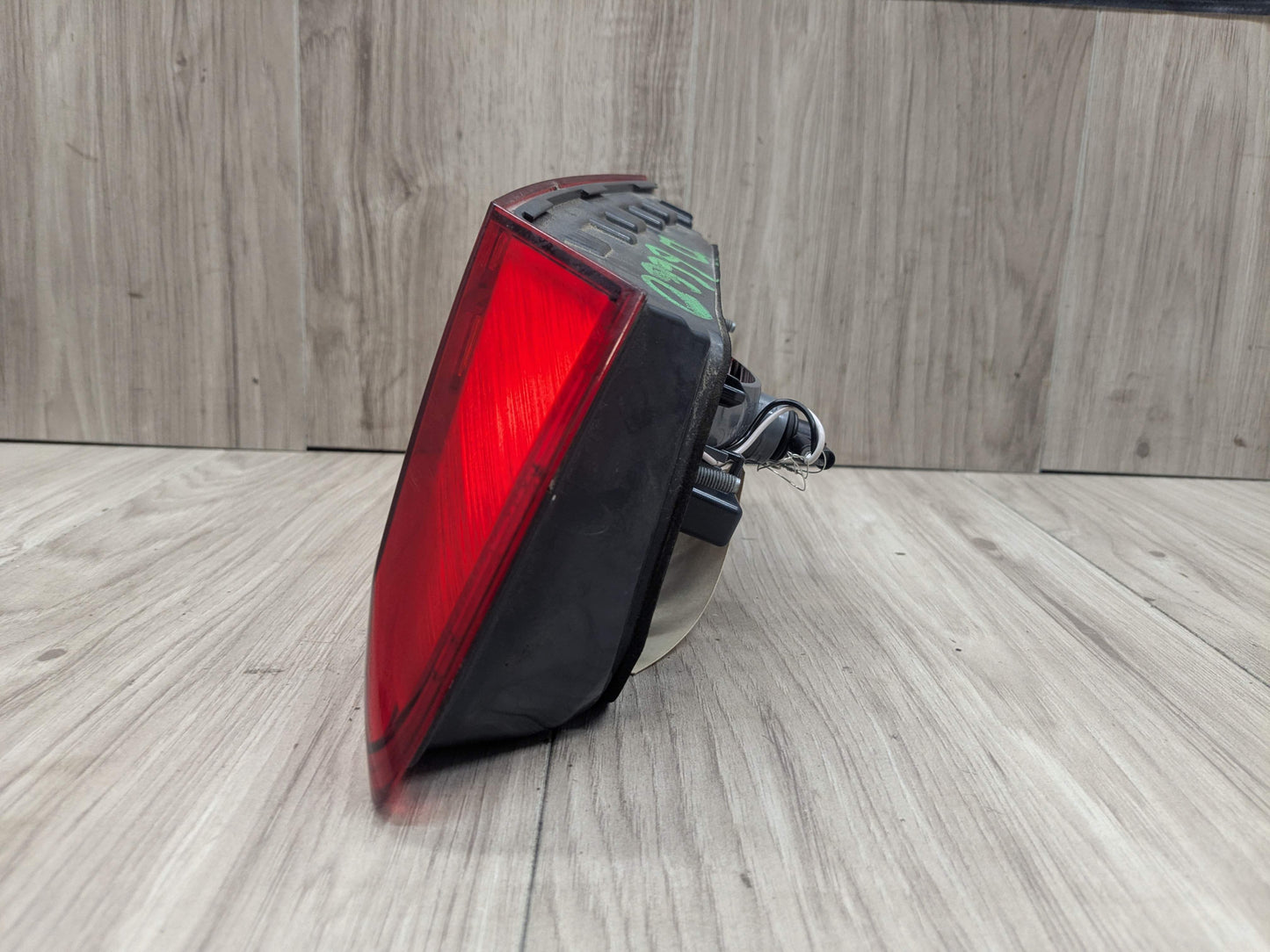 17-20 OEM BMW F90 G30 530 540 M550 M5 Rear Left Driver Inner Trunk Tail Light