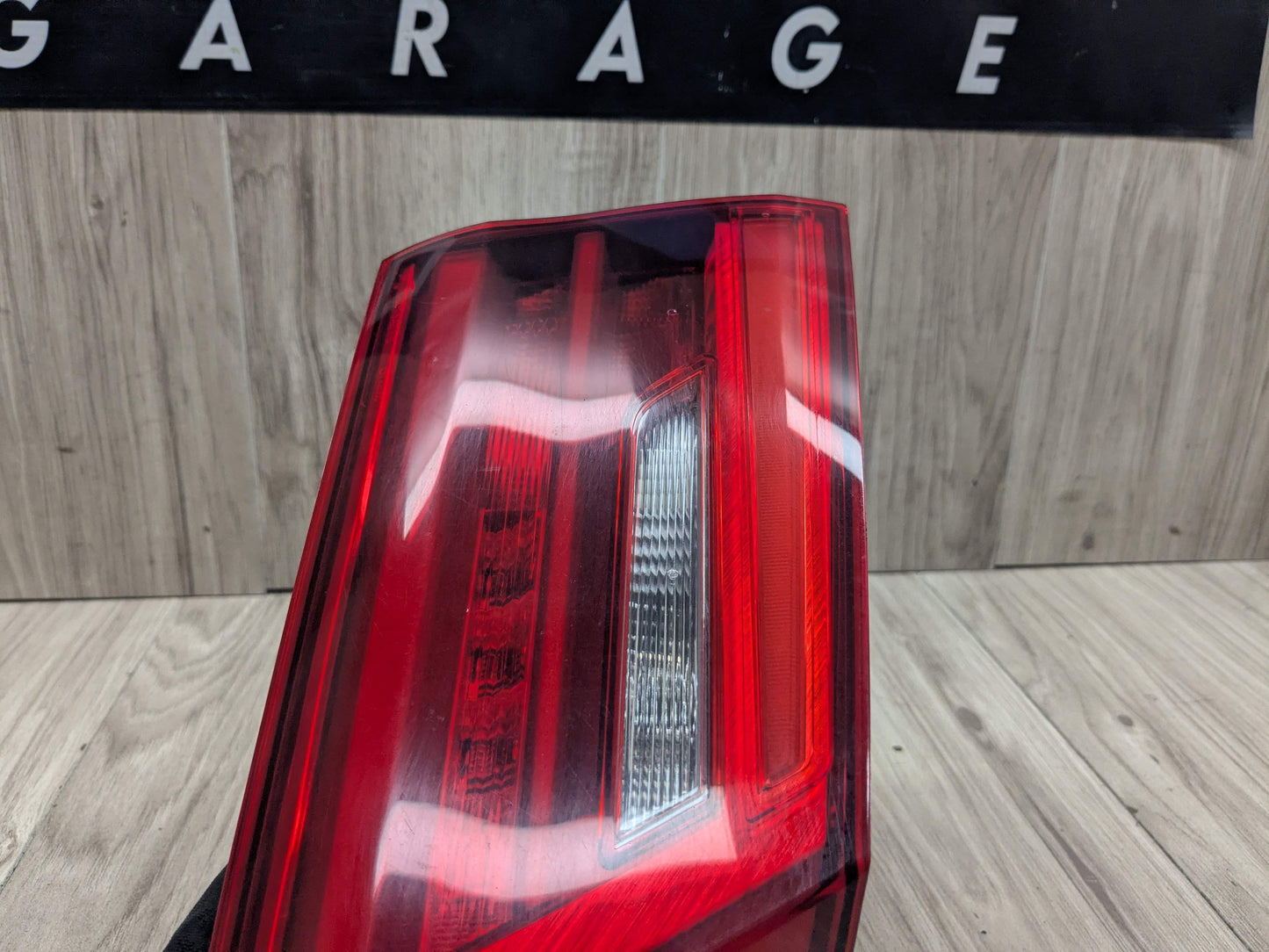 17-20 OEM BMW F90 G30 530 540 M550 M5 Rear Left Driver Inner Trunk Tail Light