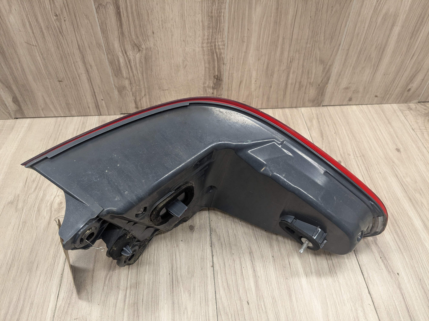 17-20 OEM BMW F90 G30 530 540 M550 M5 Rear Passenger Side Outer Tail Light