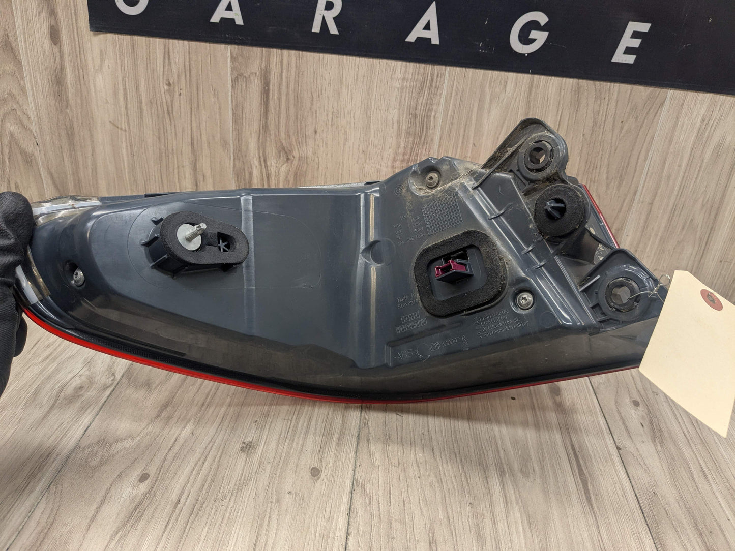 17-20 OEM BMW F90 G30 530 540 M550 M5 Rear Passenger Side Outer Tail Light