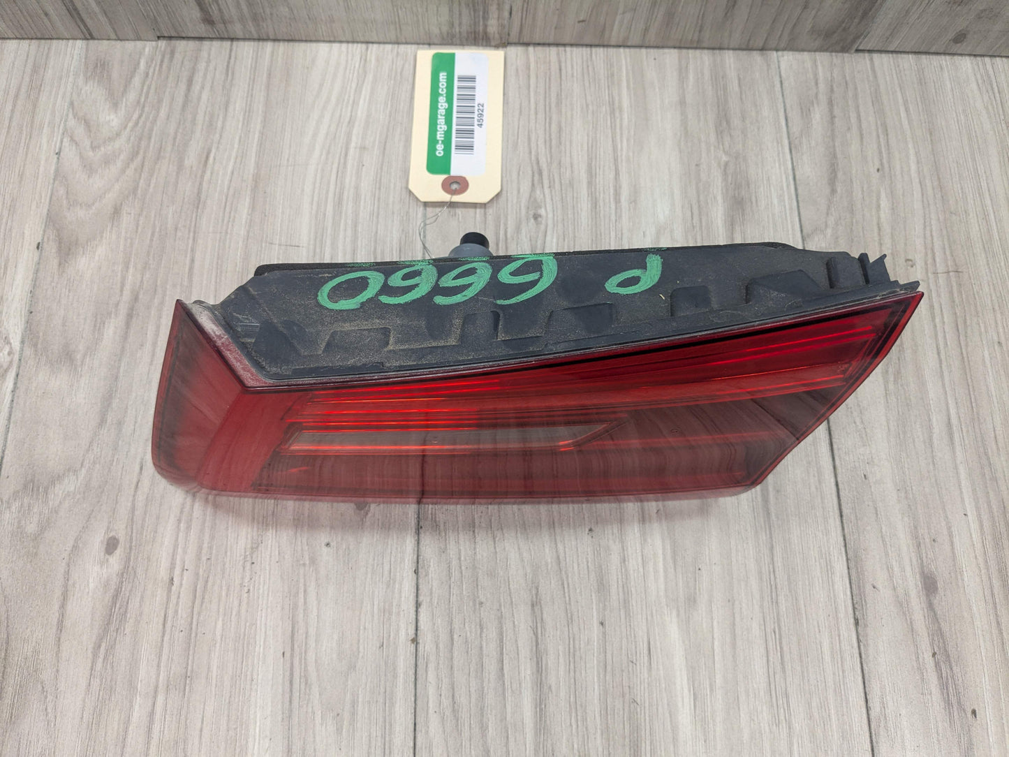 17-20 OEM BMW F90 G30 530 540 M550 M5 Rear Right Passenger Trunk Tail Light