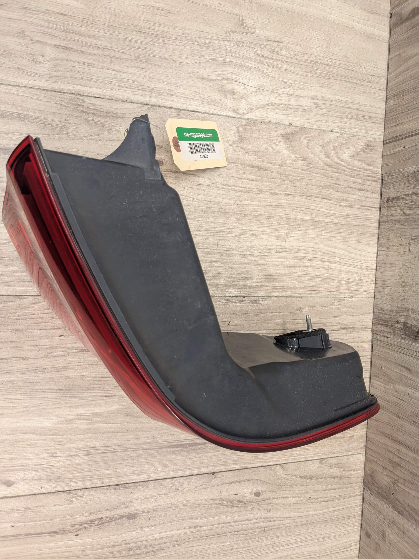 17-20 OEM BMW F90 G30 530 540 M550 M5 Rear Left Driver Side Outer Tail Light