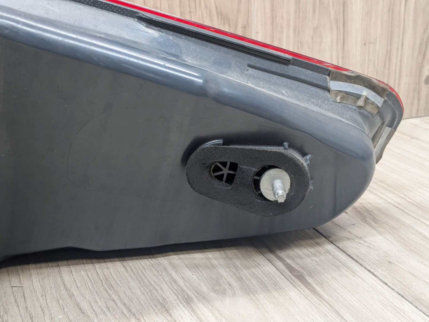 17-20 OEM BMW F90 G30 530 540 M550 M5 Rear Left Driver Side Outer Tail Light