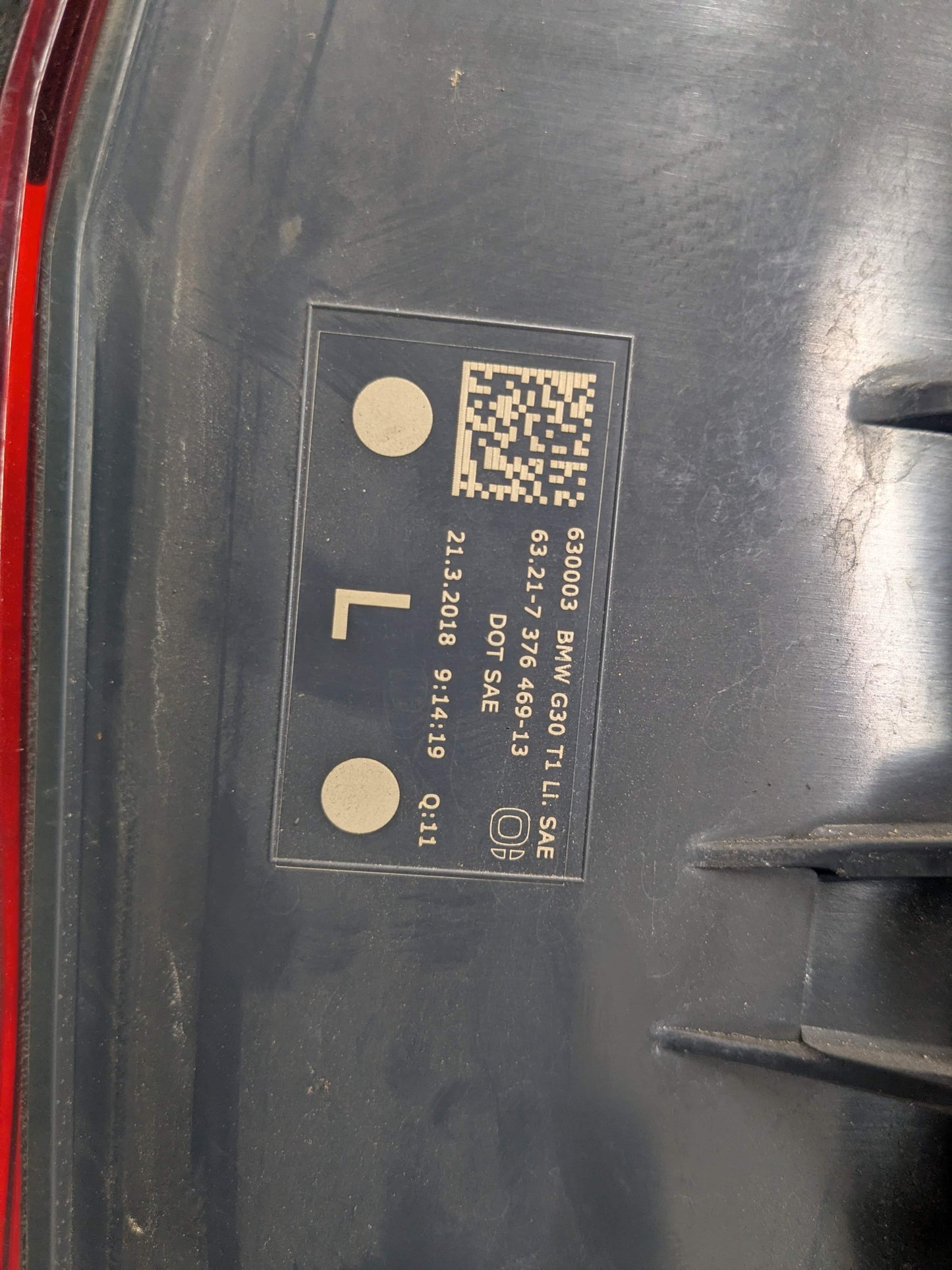 17-20 OEM BMW F90 G30 530 540 M550 M5 Rear Left Driver Side Outer Tail Light