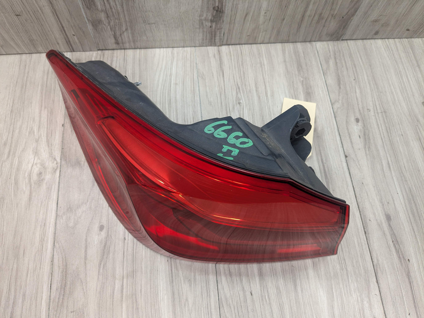 17-20 OEM BMW F90 G30 530 540 M550 M5 Rear Left Driver Side Outer Tail Light