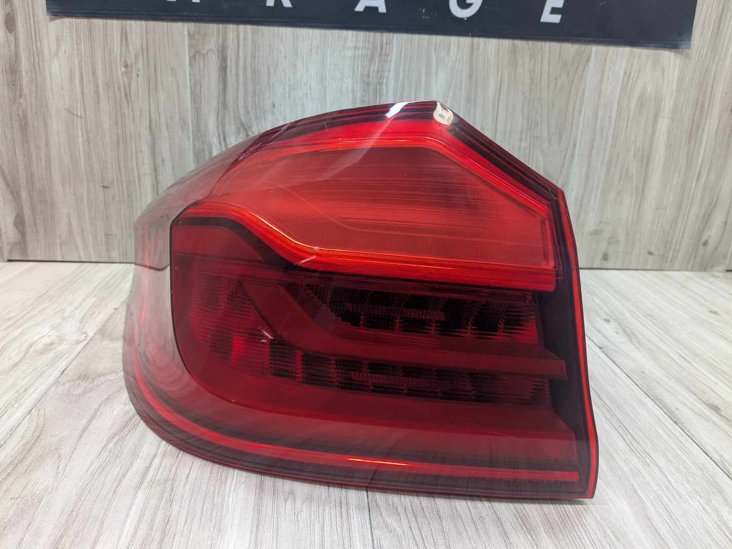 17-20 OEM BMW F90 G30 530 540 M550 M5 Rear Left Driver Side Outer Tail Light
