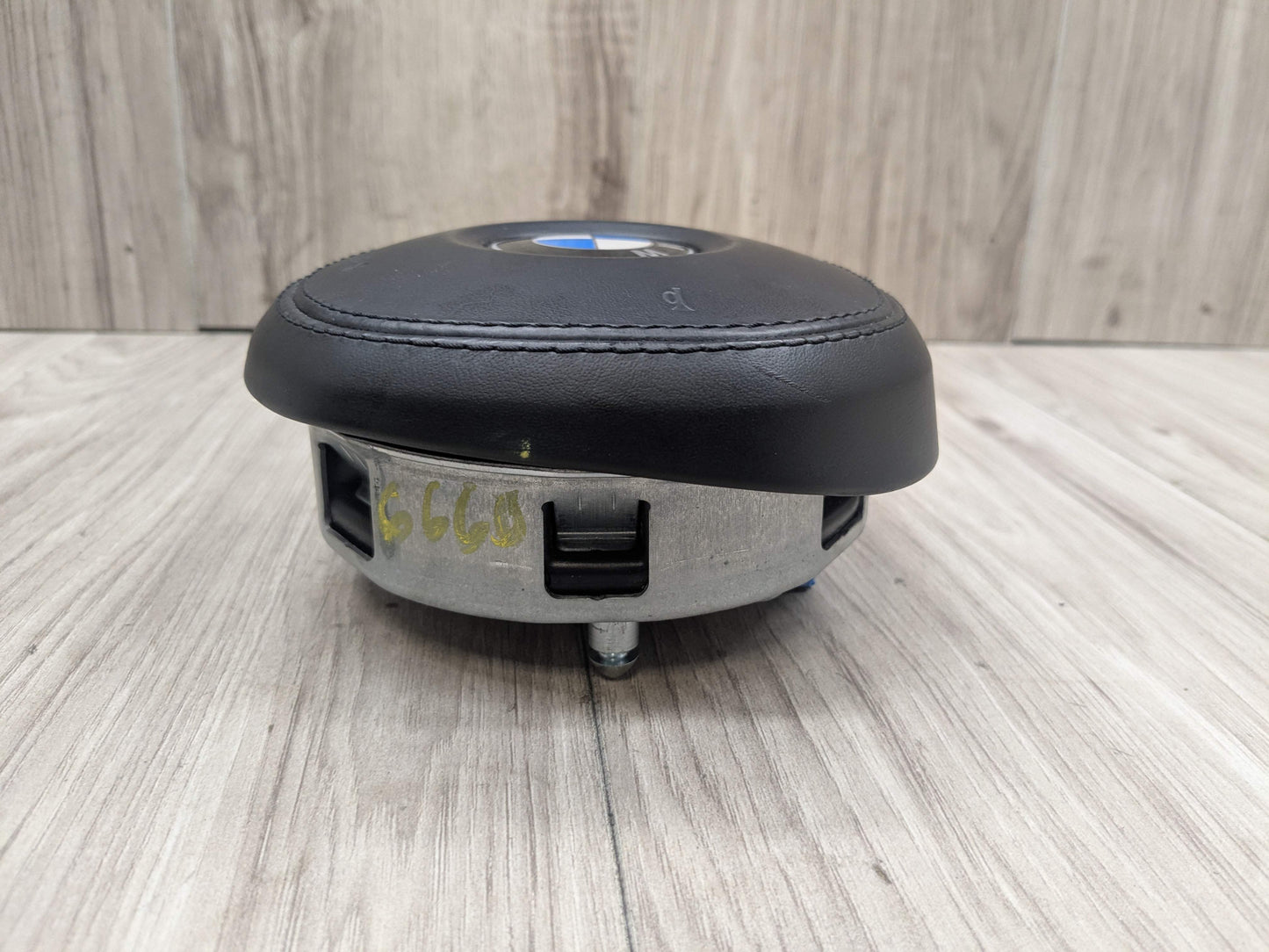 OEM BMW F90 F95 F97 G01 G12 G30 M5 M8 Front Driver Steering Wheel Airbag Air Bag