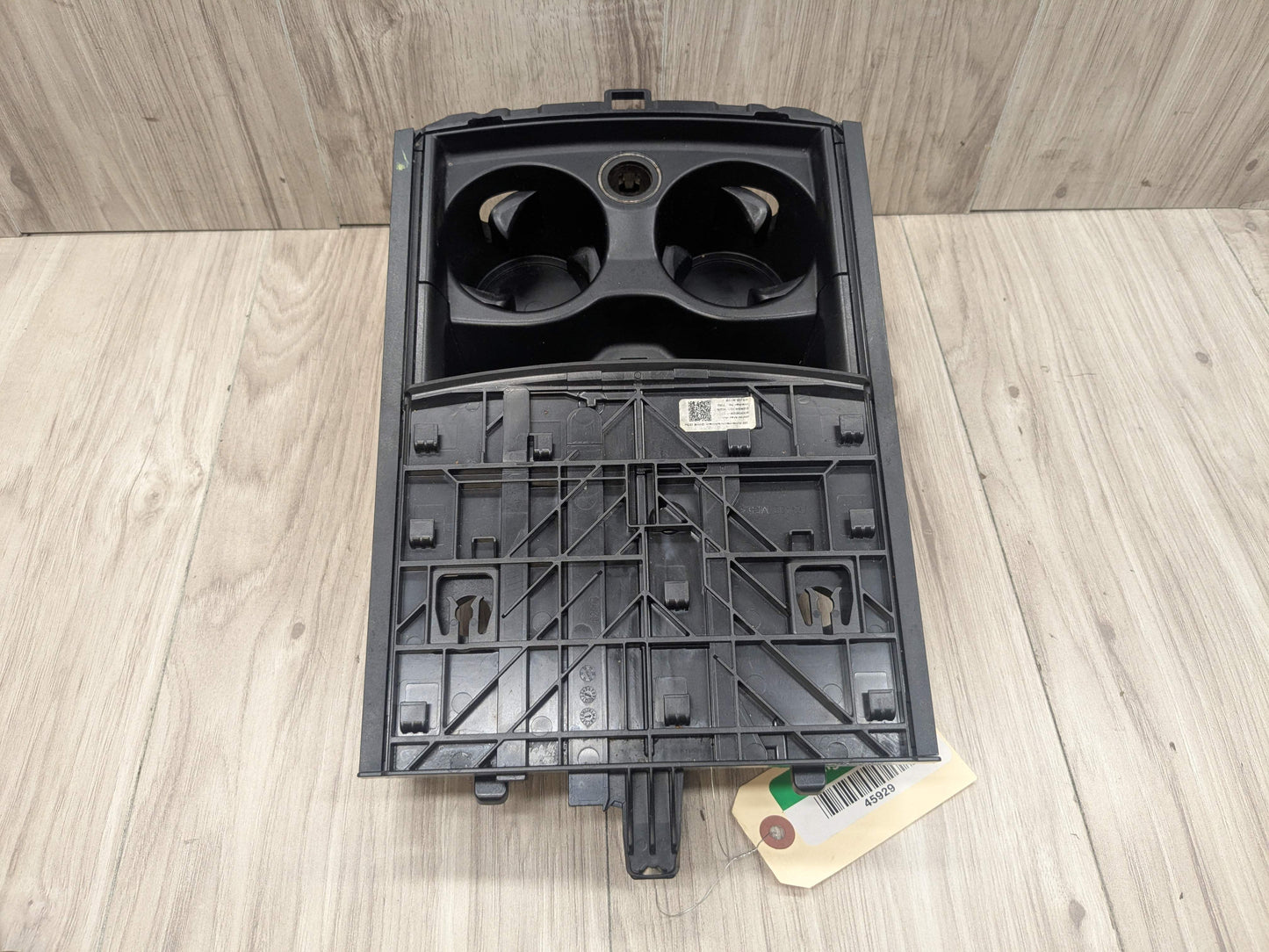 OEM BMW F90 G30 G32 530 540 M550 M5 Center Console Storage and Cupholder W/ USB