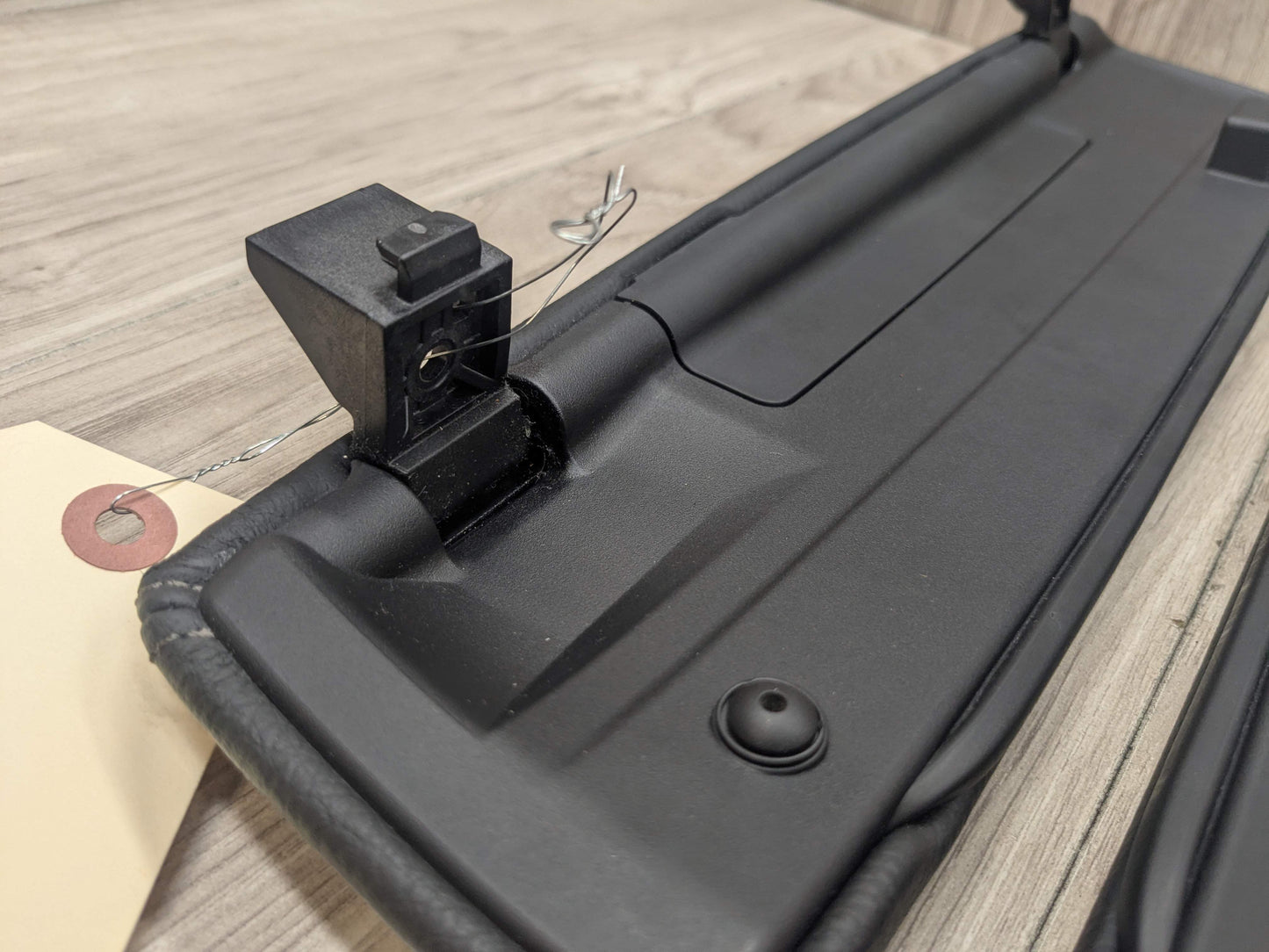 17-23 OEM BMW G30 530 540 M550 Retractable Armrest Tray Console Leather Black