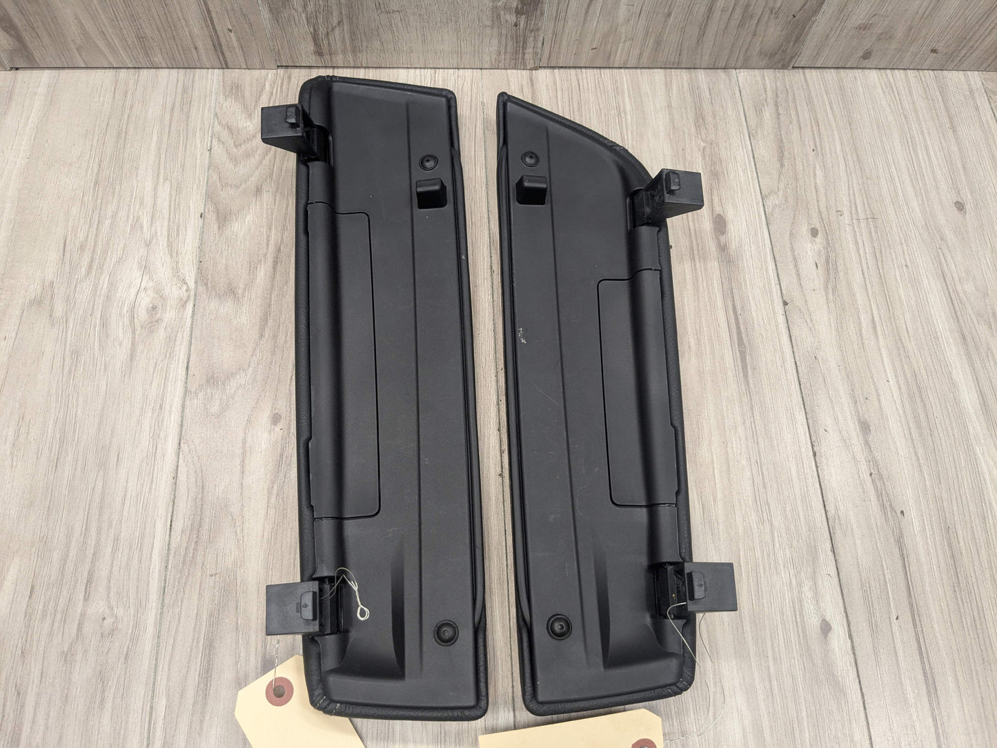 17-23 OEM BMW G30 530 540 M550 Retractable Armrest Tray Console Leather Black