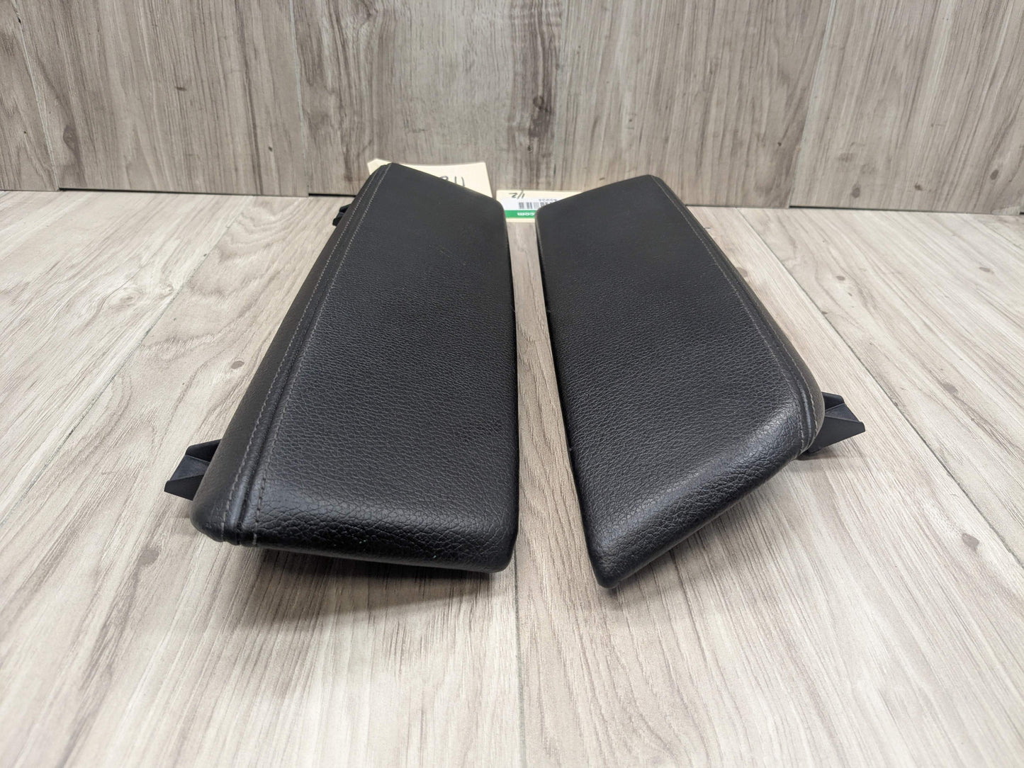 17-23 OEM BMW G30 530 540 M550 Retractable Armrest Tray Console Leather Black