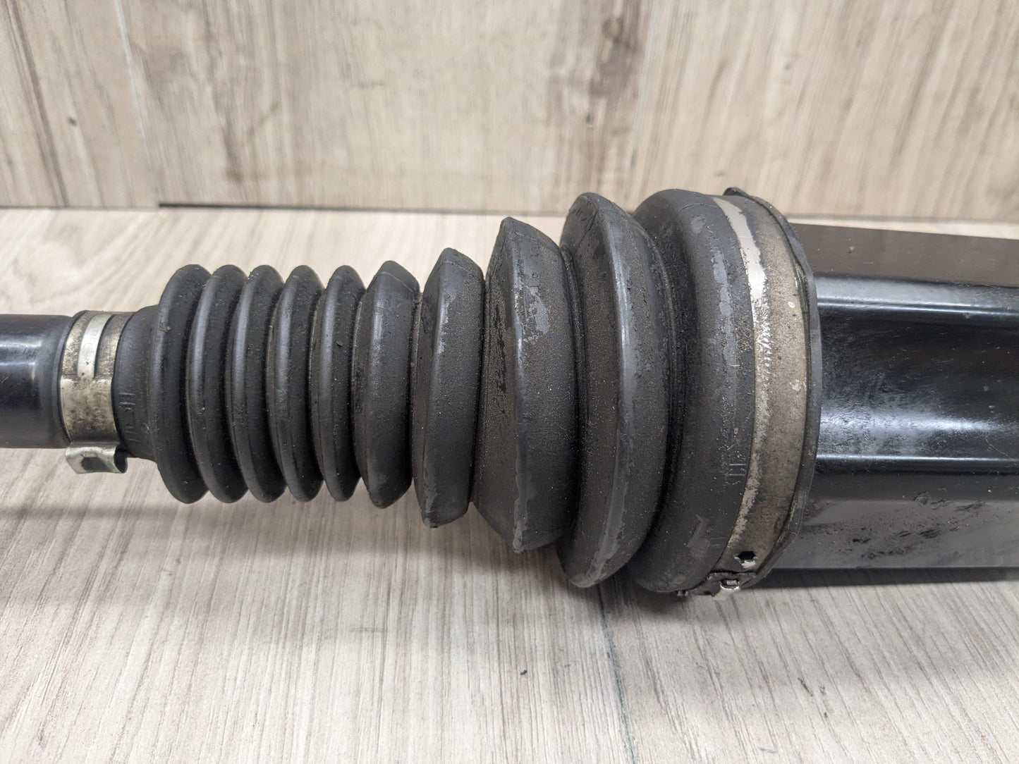 18-20 OEM BMW G30 M550iX Front Right Passenger Side Output Half Shaft CV Axle