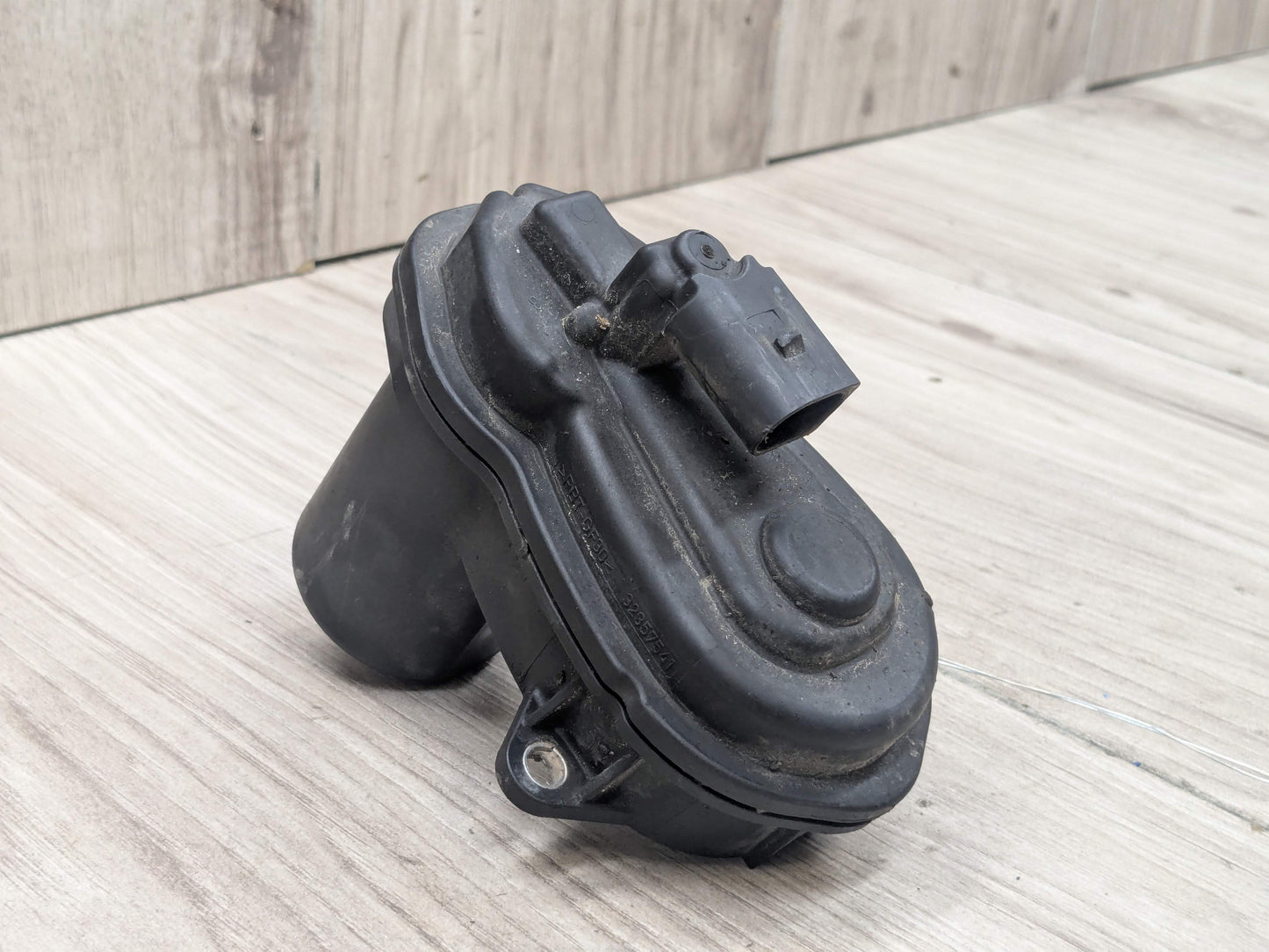 OEM BMW F90 G07 G12 G30 G80 G82 G83 M3 M4 M8 Rear Parking Brake Actuator Motor