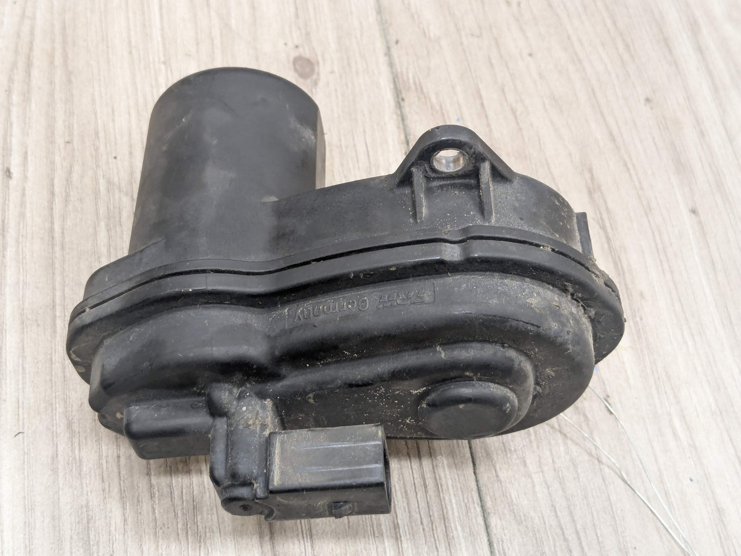 OEM BMW F90 G07 G12 G30 G80 G82 G83 M3 M4 M8 Rear Parking Brake Actuator Motor