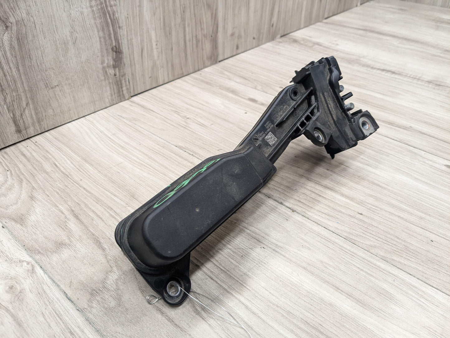 PRE-LCI OEM BMW G01 G12 G30 Front Battery Voltage Jump Start Junction Terminal