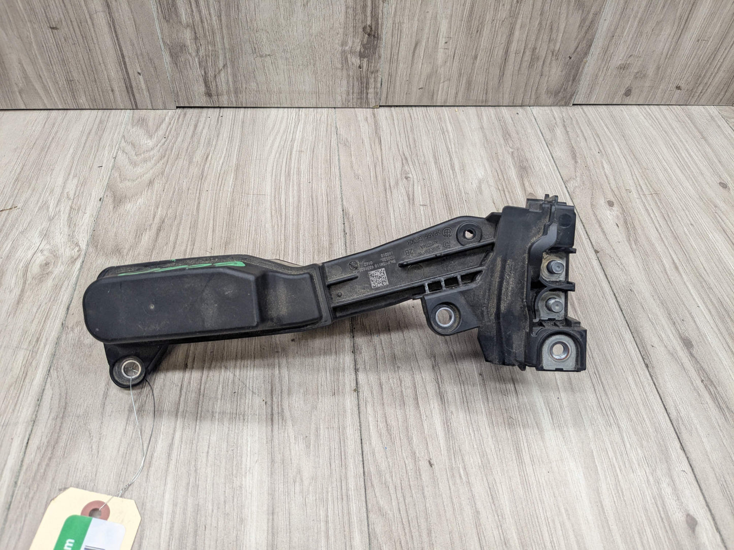 PRE-LCI OEM BMW G01 G12 G30 Front Battery Voltage Jump Start Junction Terminal