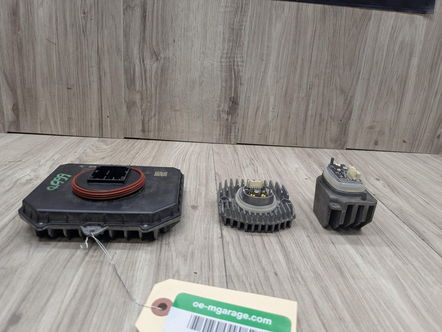 17-20 OEM BMW F90 G30 M550 M5 Right Passenger Adaptive Headlight Ballast Modules