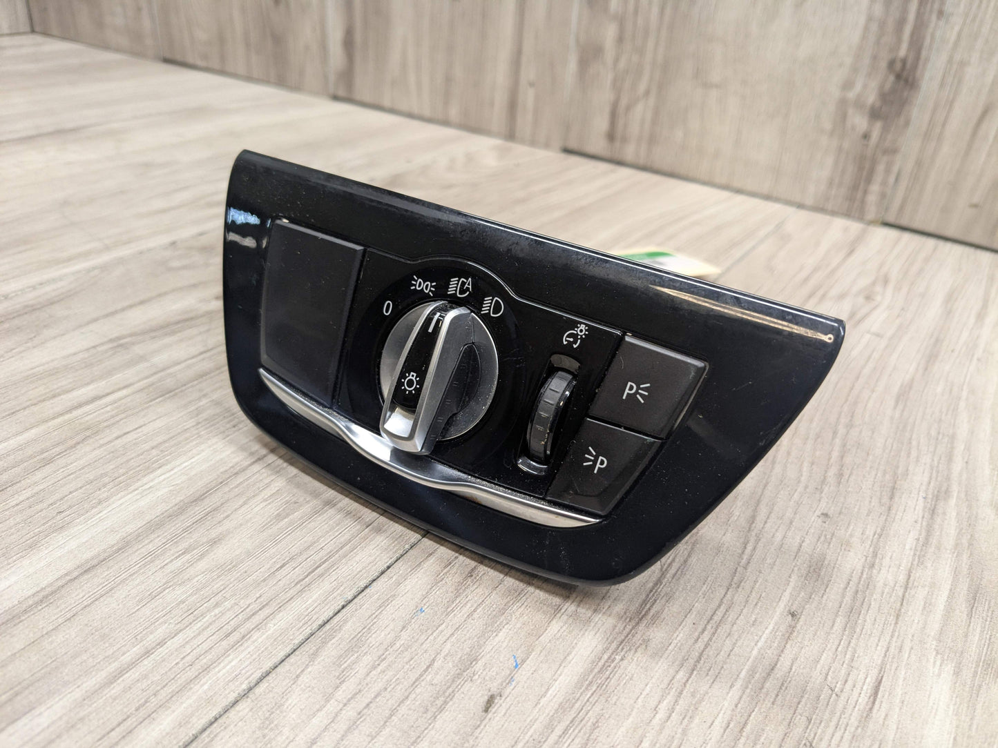 OEM BMW F90 G30 G32 530 540 M550 M5 Headlight Switch Control Panel Light Module