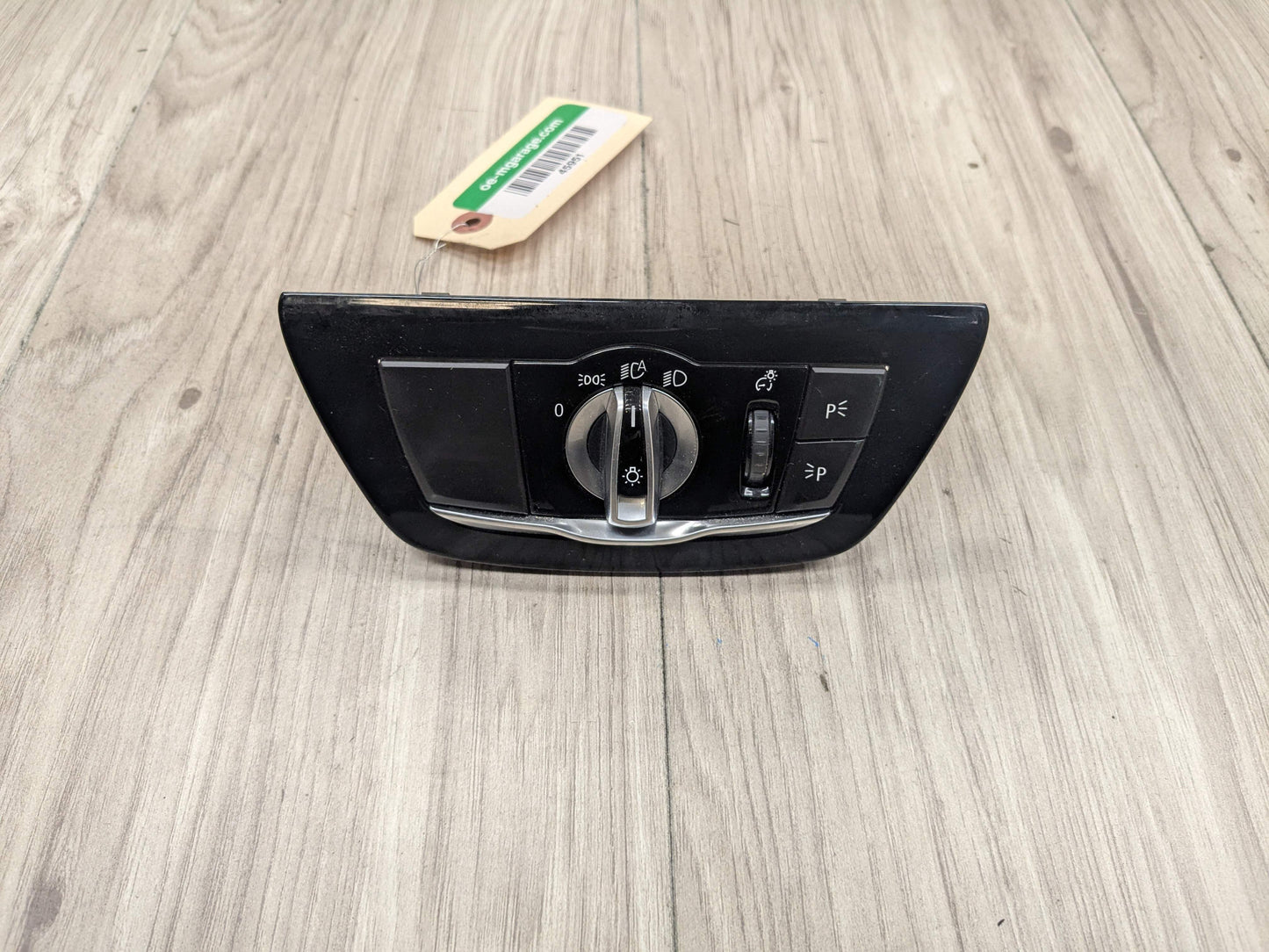 OEM BMW F90 G30 G32 530 540 M550 M5 Headlight Switch Control Panel Light Module