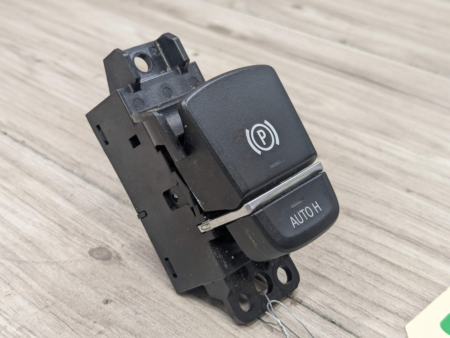 OEM BMW F90 M5 G30 G01 X3 G02 X4 F97 F98 Parking Brake Auto Hold Switch BLACK