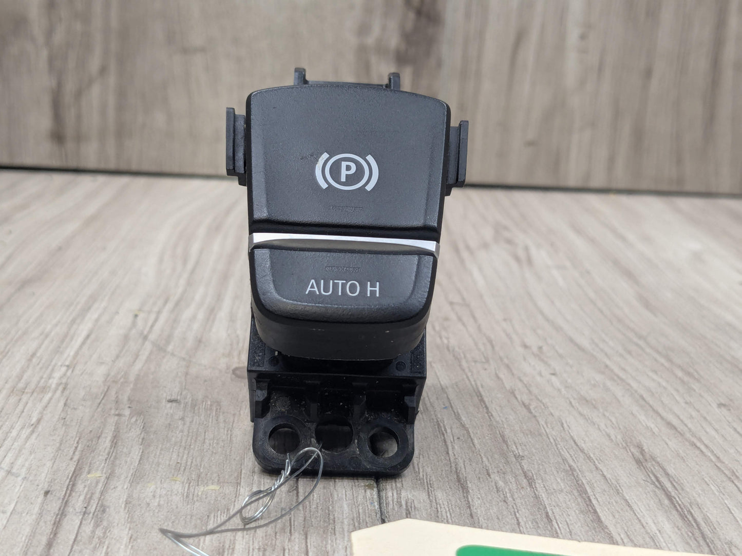 OEM BMW F90 M5 G30 G01 X3 G02 X4 F97 F98 Parking Brake Auto Hold Switch BLACK