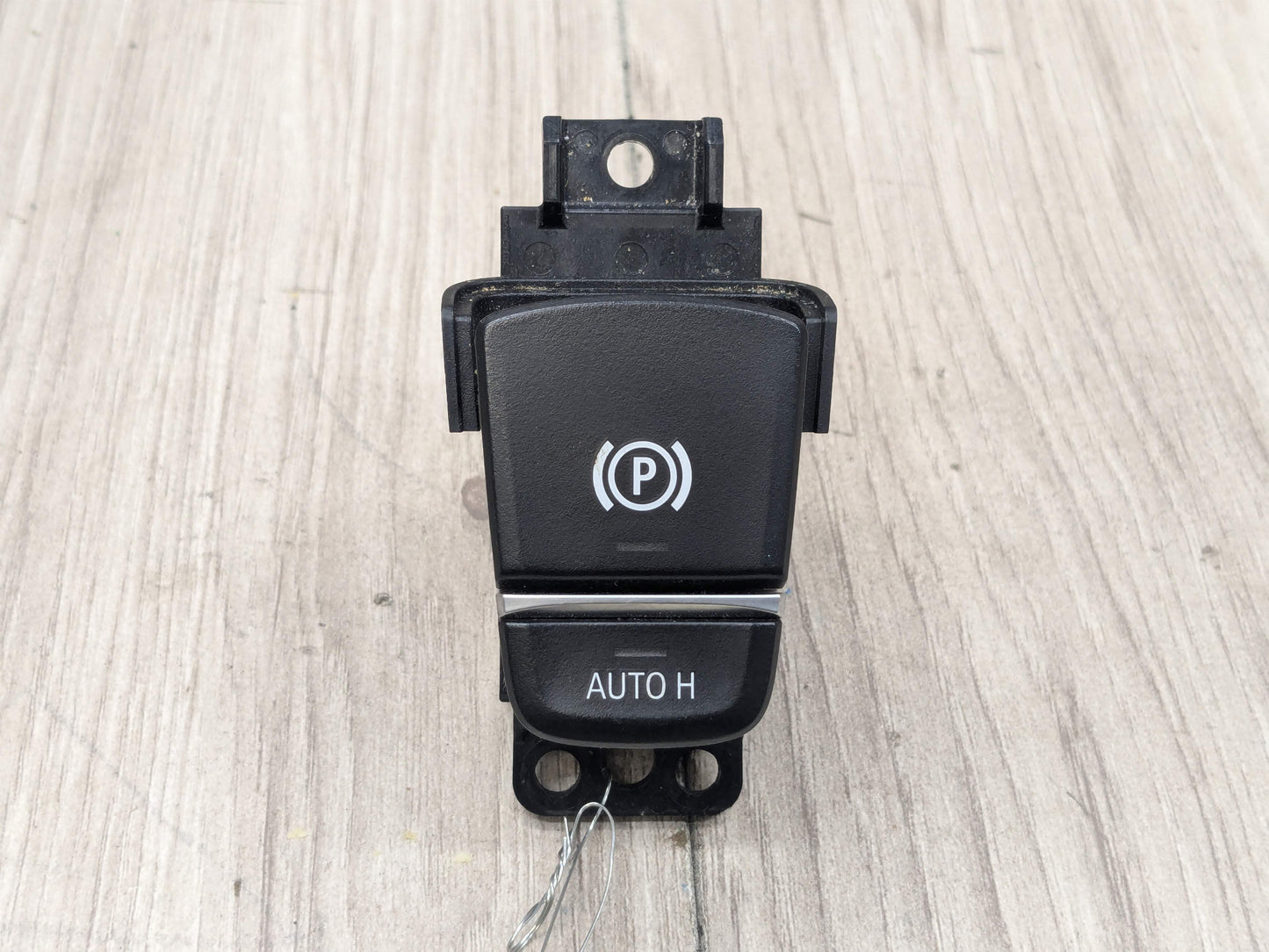 OEM BMW F90 M5 G30 G01 X3 G02 X4 F97 F98 Parking Brake Auto Hold Switch BLACK