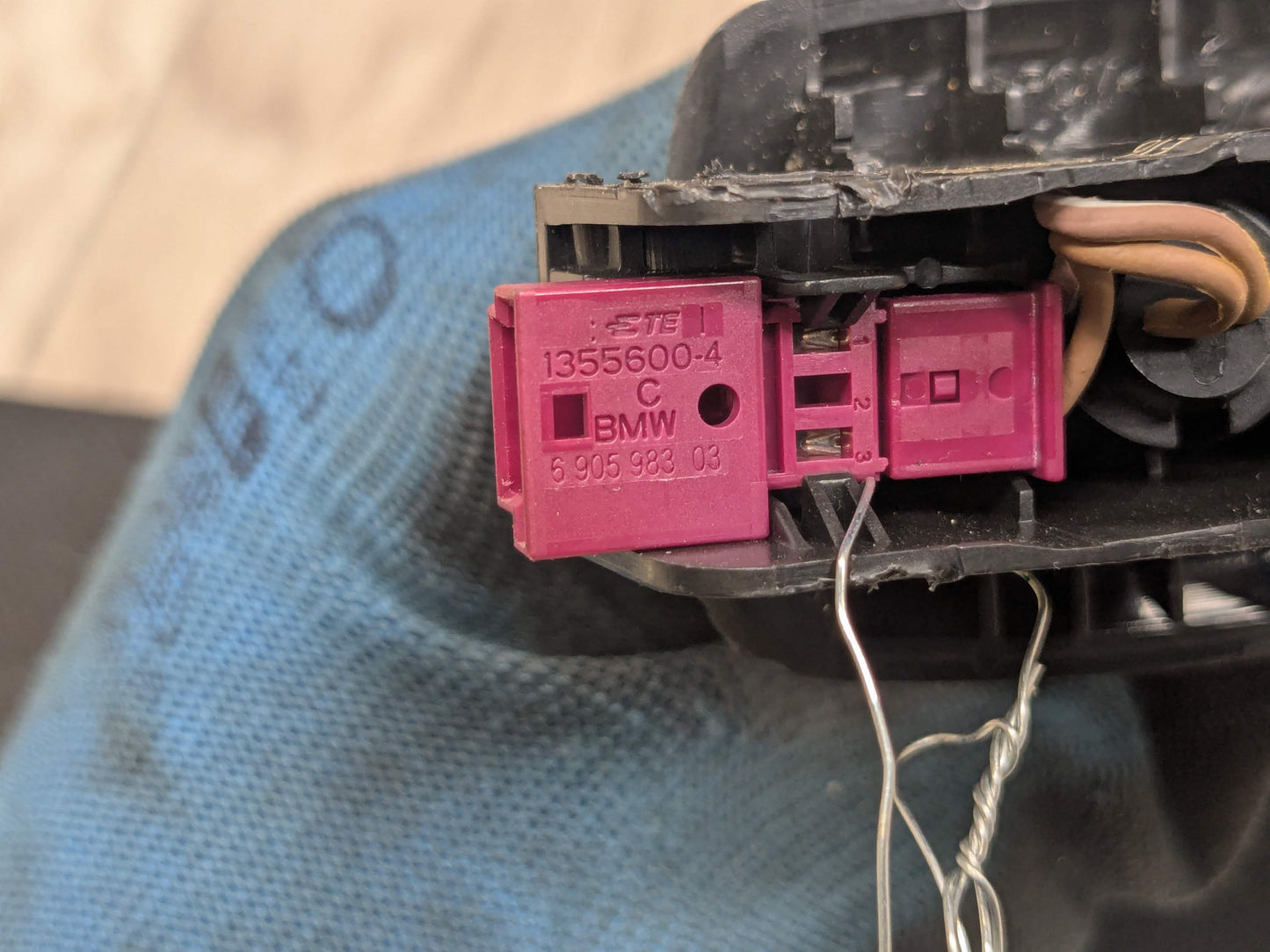 OEM BMW F90 G30 540 M550 M5 Left Right Driver Passenger SunVisor Shade SET Black