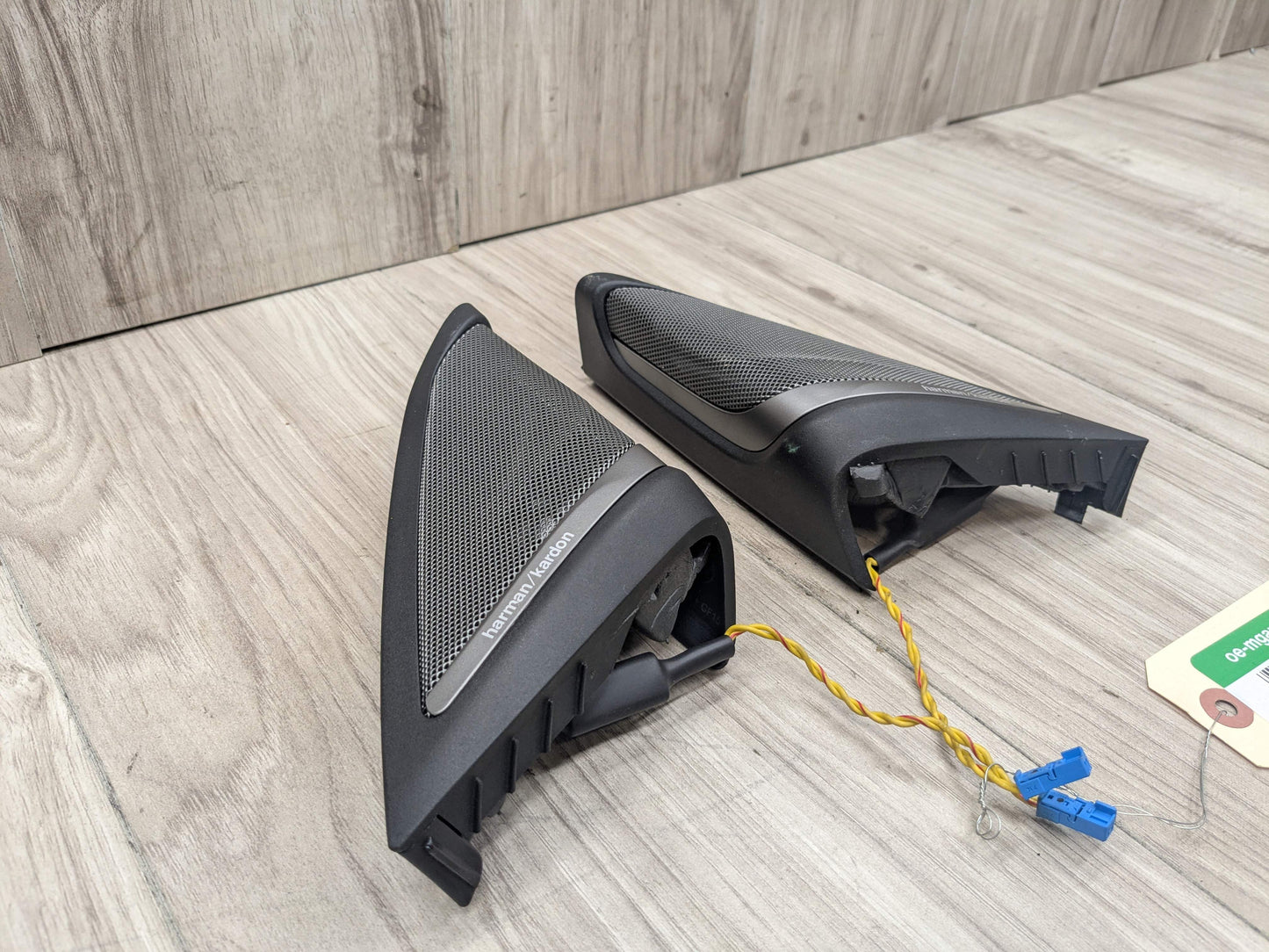 OEM BMW F90 G30 530 540 M550 HARMAN KARDON Left Right Door Speaker Tweeter PAIR