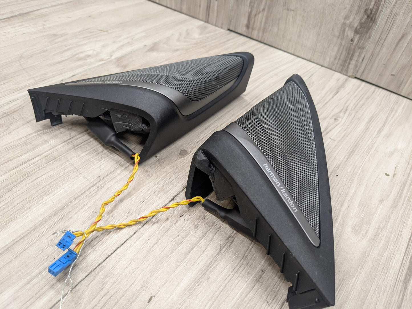 OEM BMW F90 G30 530 540 M550 HARMAN KARDON Left Right Door Speaker Tweeter PAIR