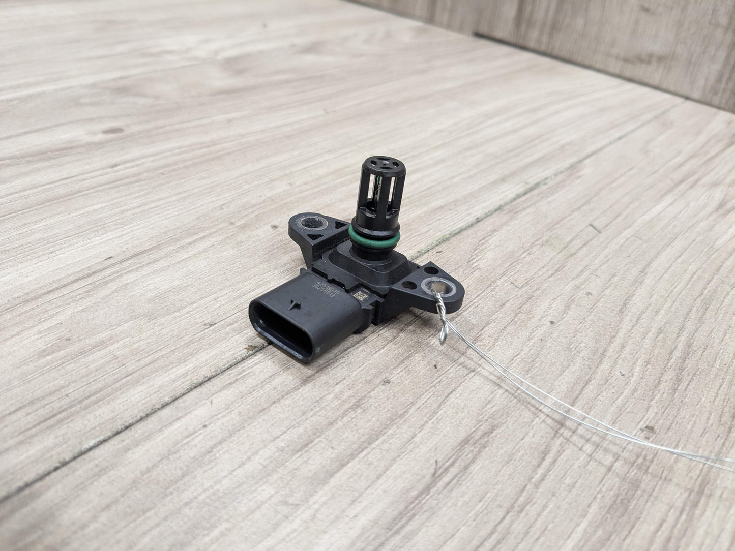 OEM BMW E90 E92 F30 F80 Engine N54 N55 Engine MAP Manifold Air Pressure Sensor